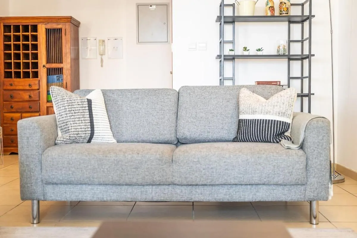 Spacious 4 Bedroom Apartment In Jbr Dubai