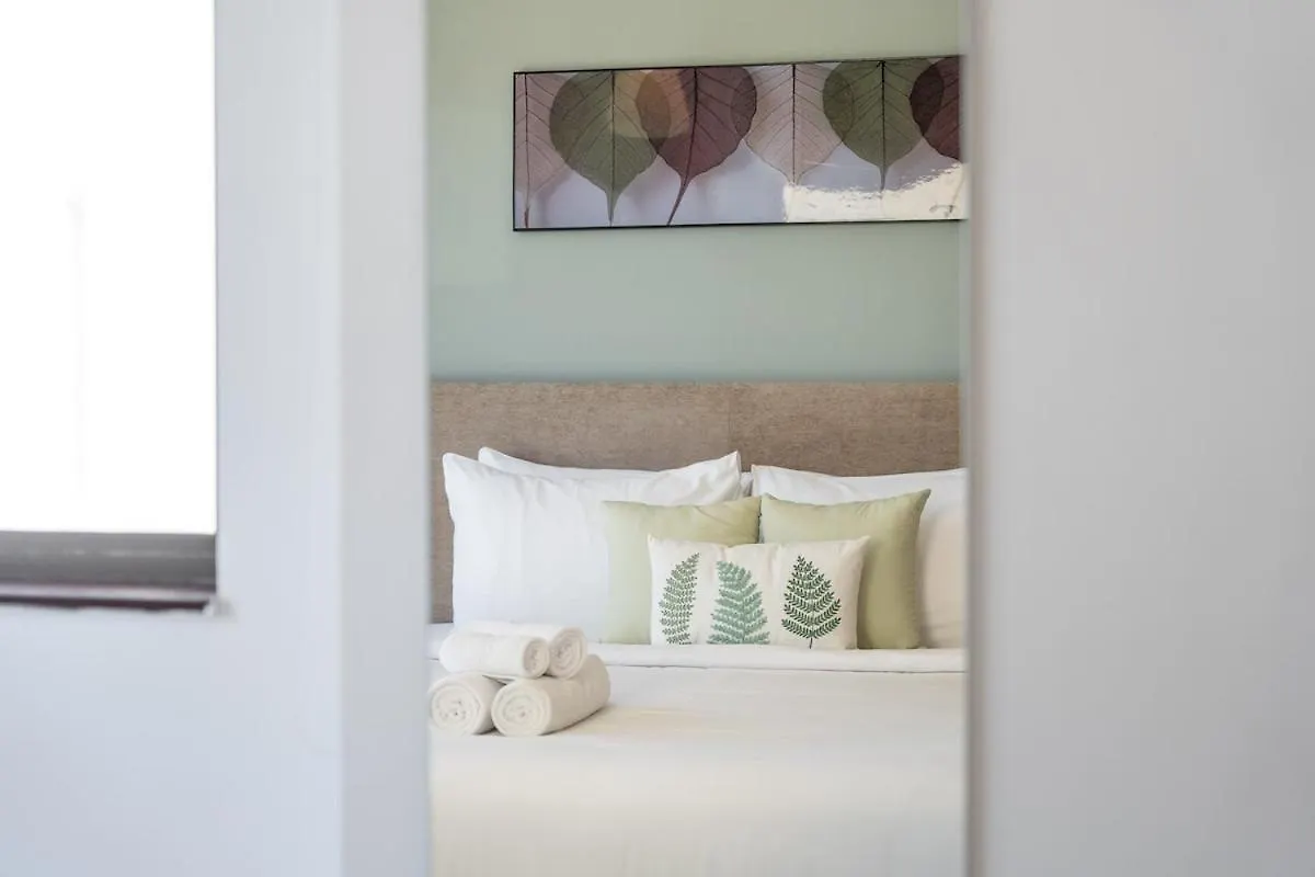 Spacious 4 Bedroom Apartment In Jbr Dubai