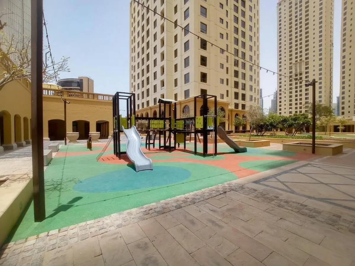 Spacious 4 Bedroom Apartment In Jbr Dubai 0*,