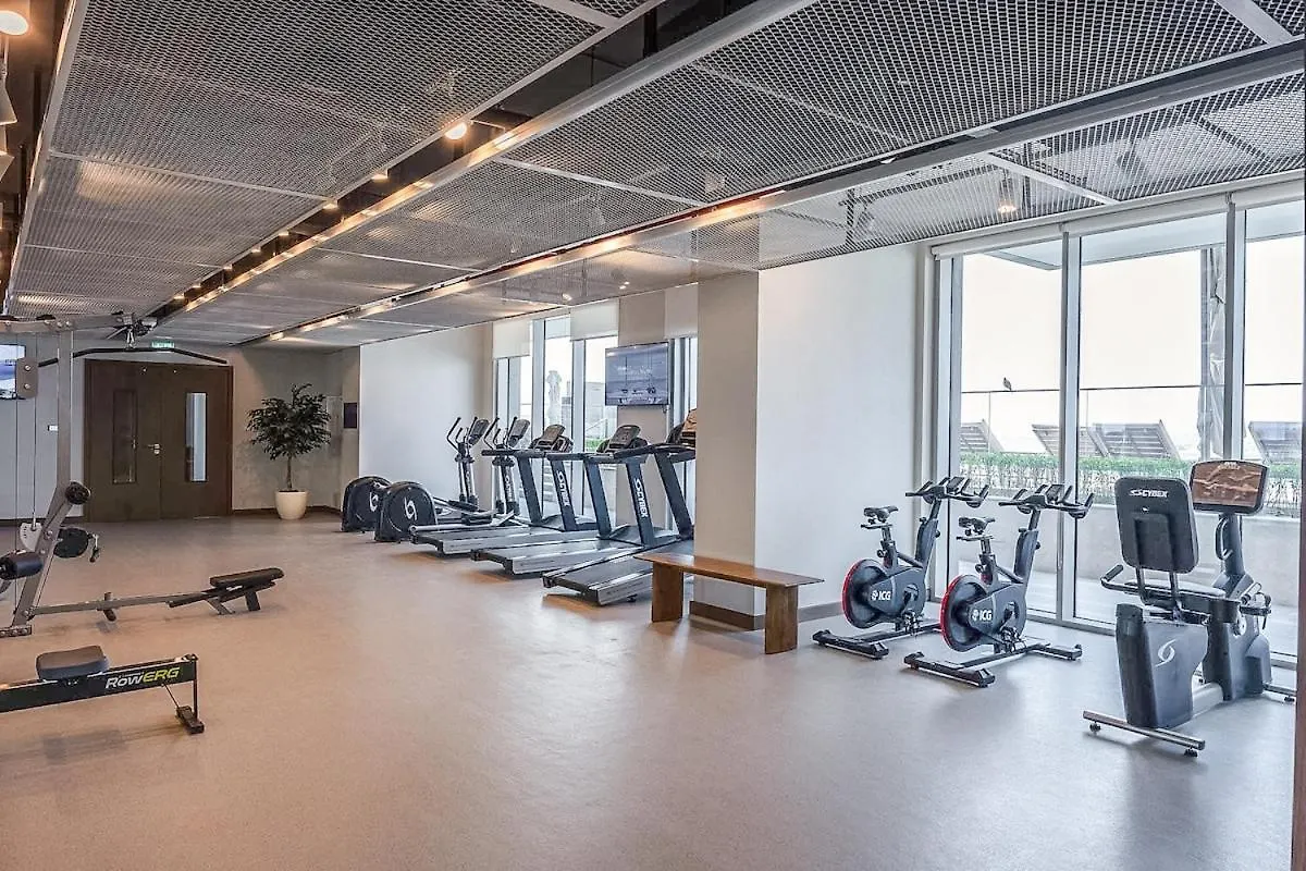 Spacious 4 Bedroom Apartment In Jbr Dubai