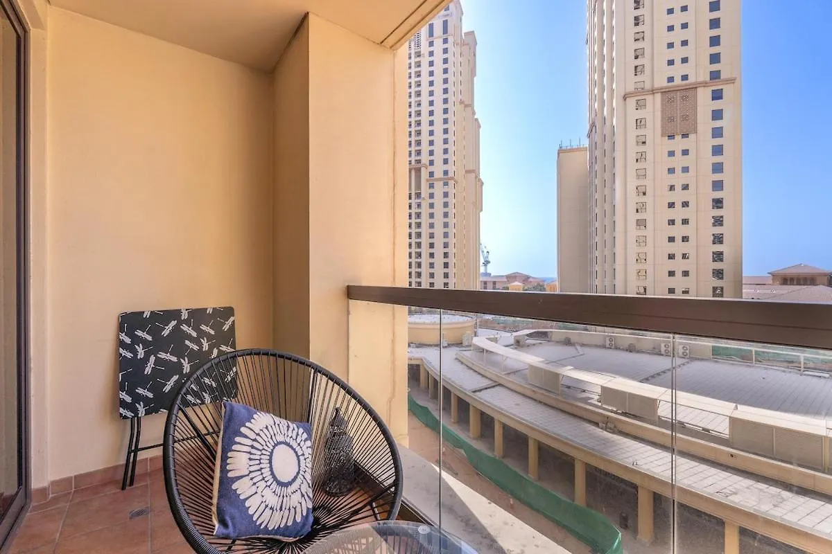 Spacious 4 Bedroom Apartment In Jbr Dubai United Arab Emirates
