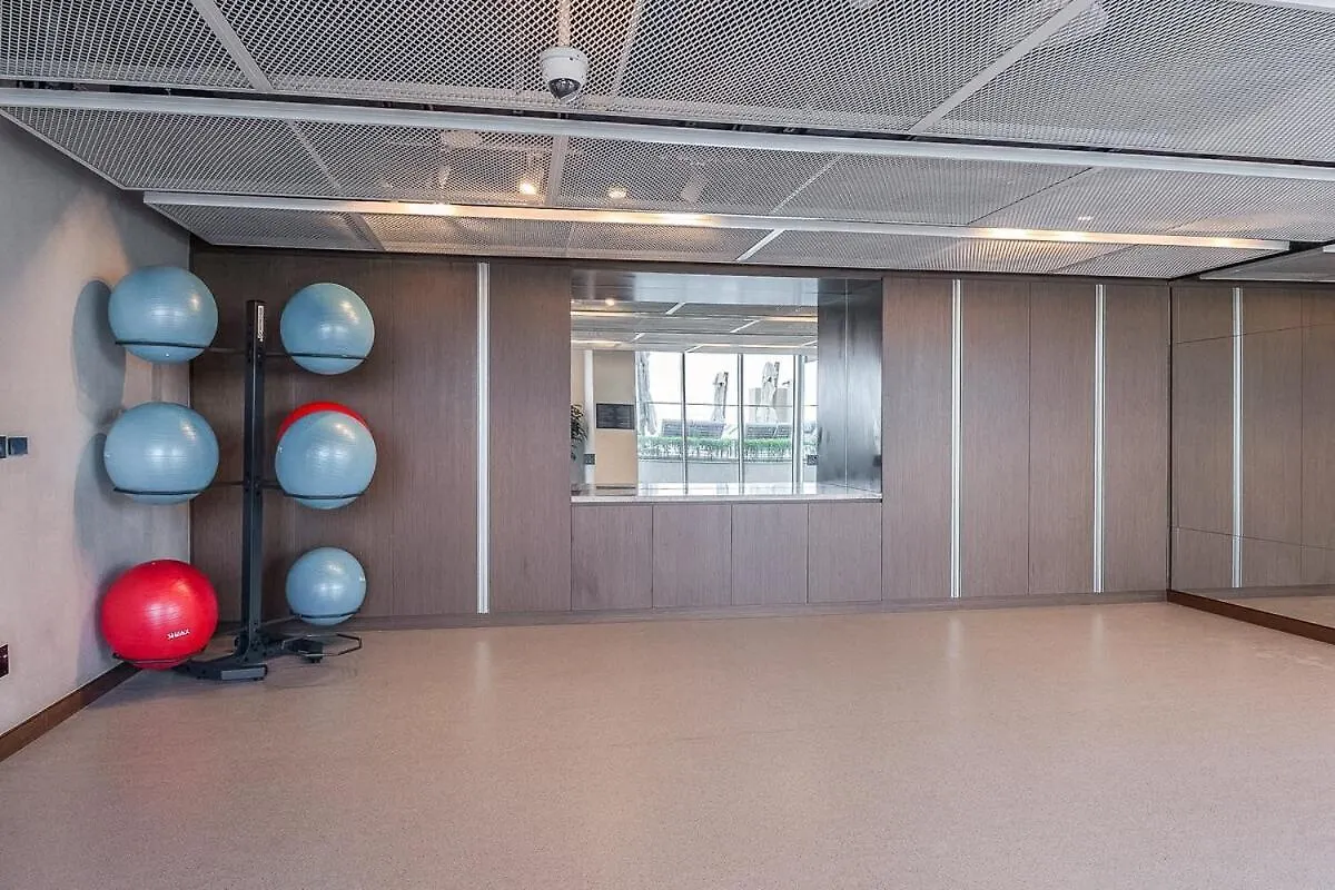Spacious 4 Bedroom Apartment In Jbr Dubai