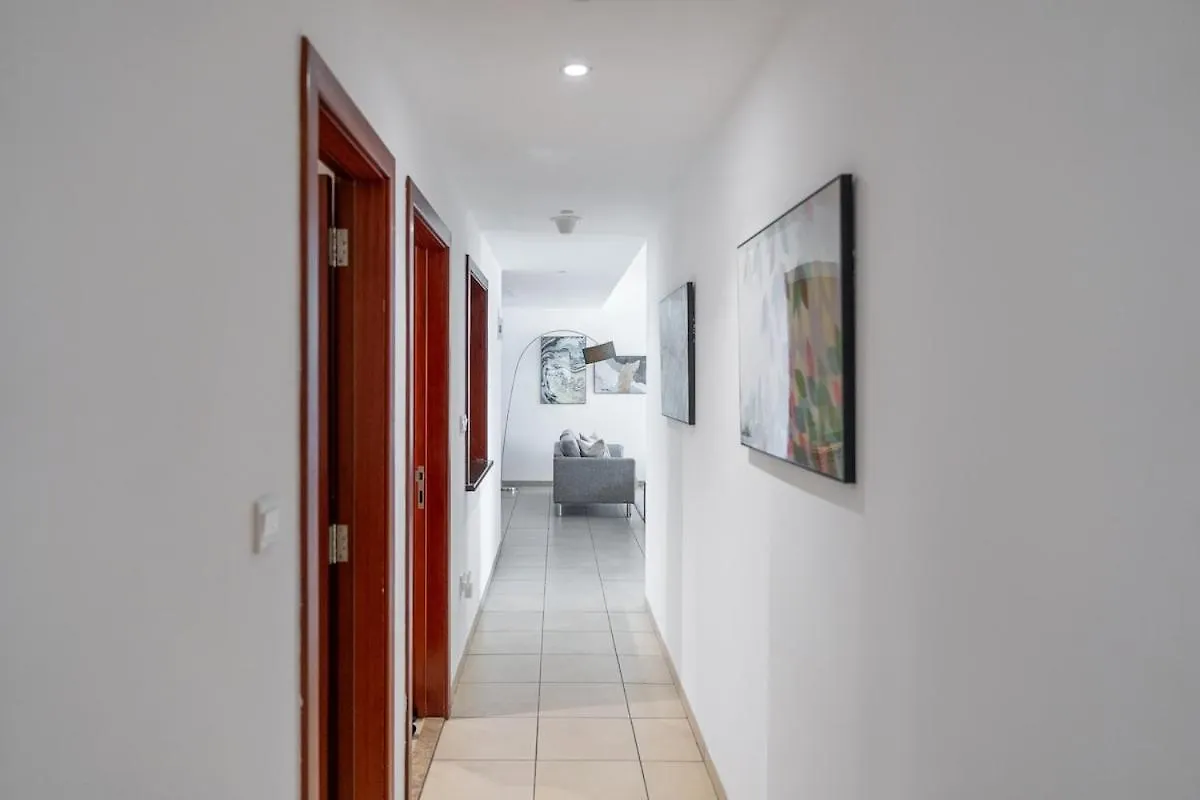 Spacious 4 Bedroom Apartment In Jbr Dubai United Arab Emirates
