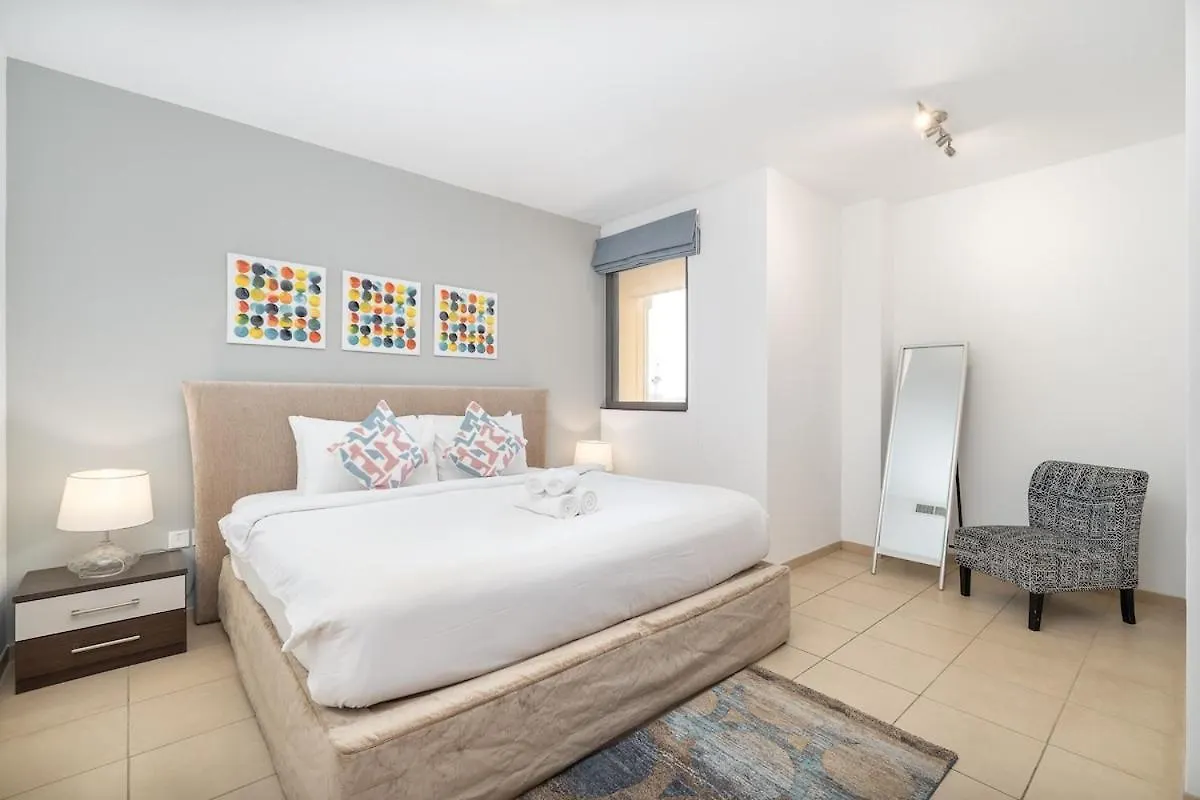 Spacious 4 Bedroom Apartment In Jbr Dubai