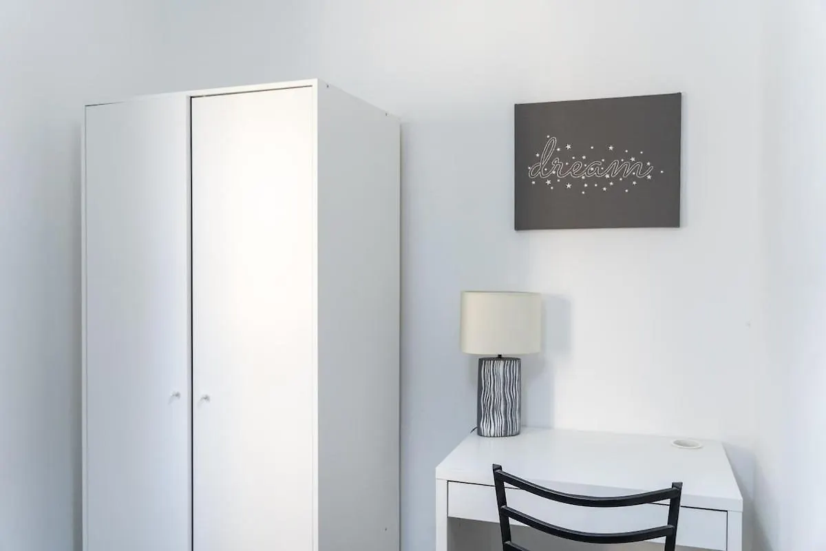 Spacious 4 Bedroom Apartment In Jbr Dubai United Arab Emirates