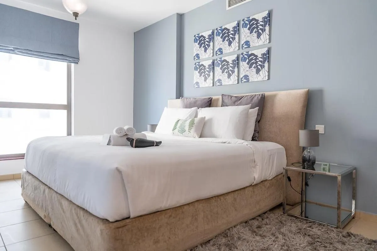Spacious 4 Bedroom Apartment In Jbr Dubai