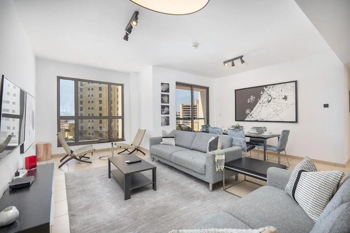 Spacious 4 Bedroom Apartment In Jbr Dubai 0*,