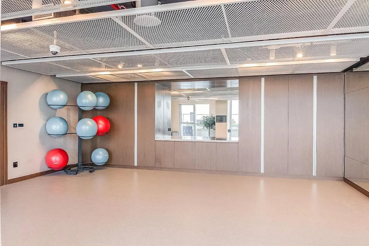 Spacious 4 Bedroom Apartment In Jbr Dubai