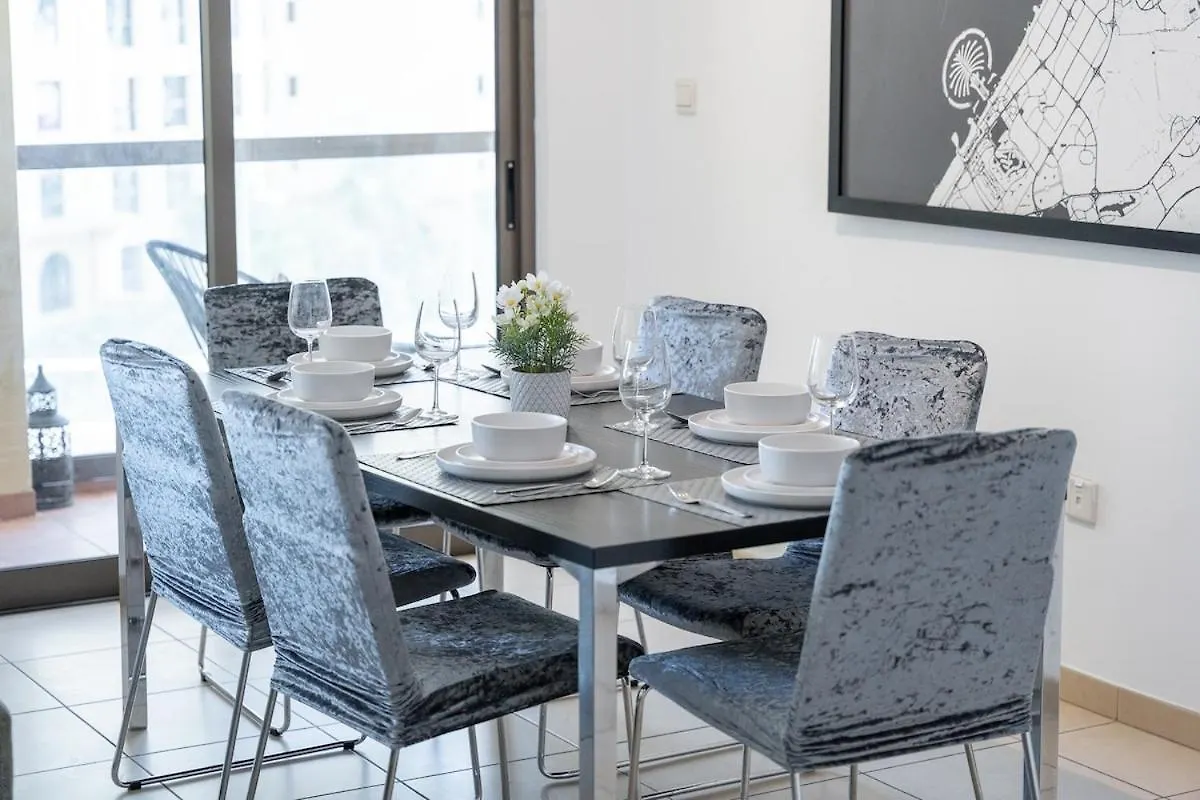 Spacious 4 Bedroom Apartment In Jbr Dubai