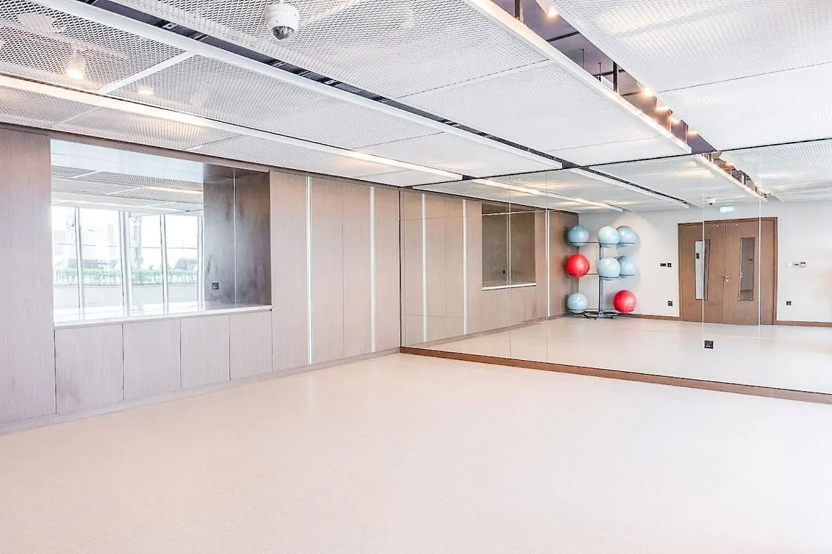 Spacious 4 Bedroom Apartment In Jbr Dubai